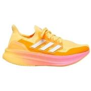 Kengät adidas  ID8841  38 2/3