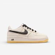 Kengät Nike  Air Force 1 Low LV8 Soft Pearl Gum Black (GS)  36
