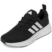 Kengät adidas  Swift Run  42