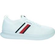 Kengät Tommy Hilfiger  FM0FM05756YBS  41