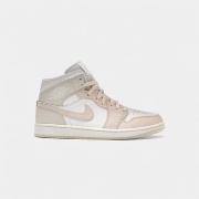 Kengät Nike  Jordan 1 Mid SE White Sea Glass Glacier Blue Guava Ice  4...
