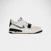Kengät Nike  Jordan Legacy 312 Low White Black Elephant Swoosh  41