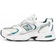 Kengät New Balance  MR 530 White Silver Metallic Green  42 1/2