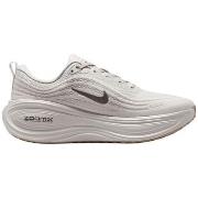 Kengät Nike  Vomero Plus College Grey Light Iron Ore Gum  43