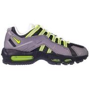 Kengät Nike  Air Max 95 Ndstrkt  39