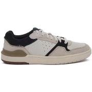 Kengät Clarks  Courtlite 2  42