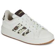 Lastenkengät adidas  GRAND COURT 3.0 J  38