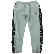 Jogging housut / Ulkoiluvaattee Nike  322686  EU S