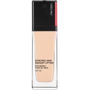 Shiseido Synchro Skin Radiant Lifting Foundation 130