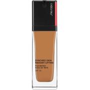 Shiseido Synchro Skin Radiant Lifting Foundation 420