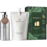 Molton Brown Re-charge Black Pepper Body Care Refill Gift Set