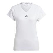 ADIDAS PERFORMANCE Toiminnallinen paita 'Train Essentials'  musta / va...