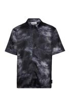 Printed Summer Shirt Short Sleeve Black HAN Kjøbenhavn