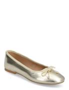 Blossoms Ballerina Gold Steve Madden