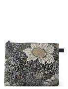 Cosmetic Medium Black Flower Linen Patterned Ceannis