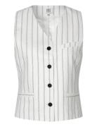 Esana Waistcoat White Second Female