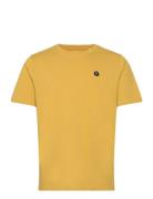 Loke Badge T-Shirt - Regenerative O Yellow Knowledge Cotton Apparel