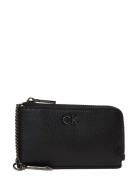 Ck Daily Zip Cardholder W/Chain Black Calvin Klein