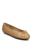 Jayna Nappa Leather Driver Flat Beige Lauren Ralph Lauren