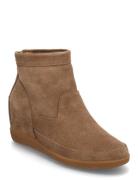 Stb-Emmy S Beige Shoe The Bear