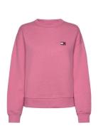 Tjw Bxy Badge Crew Pink Tommy Jeans