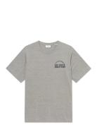 Legacy Court T-Shirt Grey Les Deux