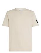 Badge Regular Tee Cream Calvin Klein Jeans