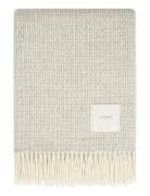 Nest Throw 140X200 Cm Beige Compliments