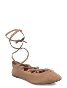 Suede Ballet Flats With Crossed Straps Brown Mango