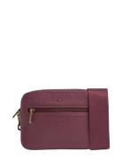 Eleambg Crossbody Bag, Grain Burgundy Markberg
