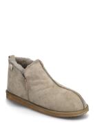 Anton Tofflor Grey Shepherd