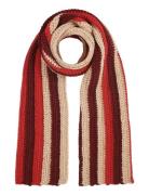 Walter Scarf Red SUI AVA