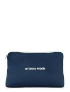Celia Toiletry Bag Navy STUDIO FEDER