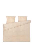 Monochrome Lines Påslakanset 220X220 Cm Se Yellow Juna