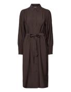 Lr-Nikki Brown Levete Room