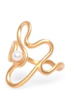Bay Pearl Ring - Fresh Water Pearl Gold Pernille Corydon