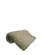 Quilted Velvet Quilt Khaki DAY Home