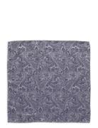 Tie & Pocket Square Silver Amanda Christensen