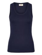Top Navy FREE/QUENT