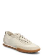 Carlynn_Lowp_Knsd Cream BOSS