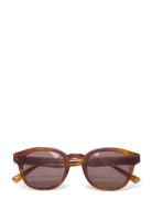 Bille Reveal Brown MessyWeekend