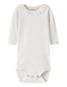 Nbflayo Sup Ls Slim Body Solid Lil Cream Lil'Atelier