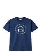 Tee Print Navy A QUESTION OF