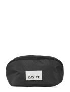 Day Gweneth Re-S Clam Black DAY ET