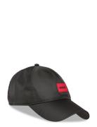 Jake-N-Pl Black HUGO