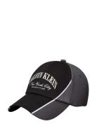 Two T Seasonal Graphic Cap Black Calvin Klein