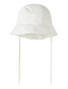 Nmnzilu Uv Hat W/ Earflaps White Name It