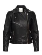 02 The Leather Jacket Nahkatakki Black My Essential Wardrobe