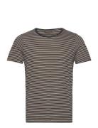 Kyran Striped T-Shirt Designers T-shirts Short-sleeved Navy Oscar Jaco...