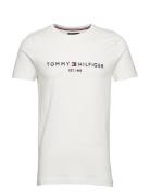 Core Tommy Logo Tee Tops T-shirts Short-sleeved White Tommy Hilfiger